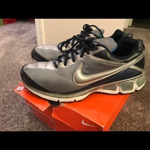 Nike Air Turbulence size 12